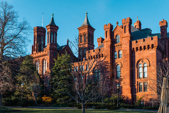 Sunny day shot of the side view of the Smithsonian Castle. It houses the Smithsonian Institution’s administrative offices and information center. 