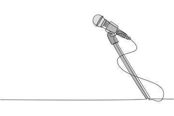 Obraz premium Single one line drawing stand with microphone on white background. Singer sing song with standing mic at music concert summer festival. Modern continuous line draw design graphic vector illustration