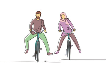 Continuous one line drawing funny young Arabian couple riding on bicycle. Romantic teenage couple ride bike. Young man and woman in love. Happy married couple. Single line draw design vector graphic