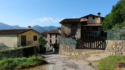 Fototapeta na wymiar Dorf in Italien