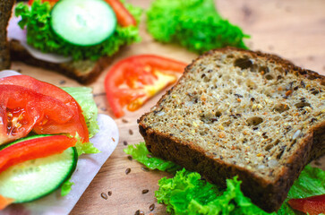 Healthy protein bread with vegetables and ham 