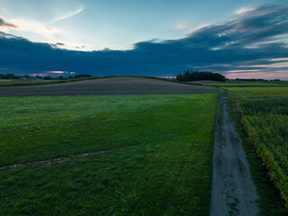 pola uprawne i łąki, lasy widziane z drona © Henryk Niestrój