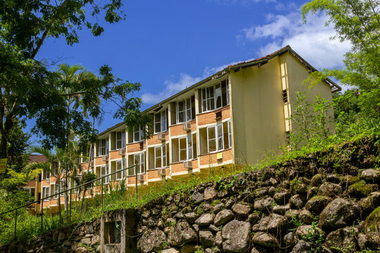 Hotel Abandonado Rodeio SC - Cachoeira