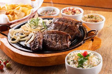 culinária, prato, fritar, prato, almoço, culinária, biscoito de aveia, galinha, epicure, carne de porco, assadas, delicioso, carne, quente, cozinhar, branco, close up, fritar, gostoso