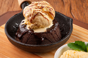 culinária, prato, fritar, prato, almoço, culinária, biscoito de aveia, galinha, epicure, carne de porco, assadas, delicioso, carne, quente, cozinhar, branco, close up, fritar, gostoso