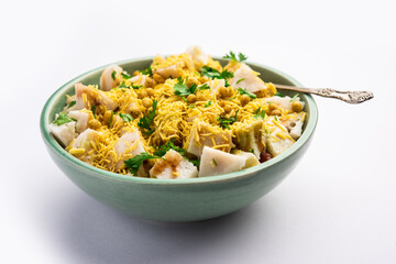 Idli Chaat is a tasty Indian recipe made using leftover idlis