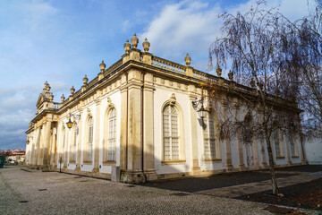 Obraz premium university buildings housing the many faculties of coimbra uniersity
