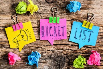 Colorful speech bubbles with clipping concept : bucket list