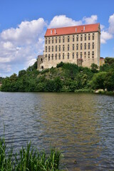 Fototapeta na wymiar Plumlov Castle above the pond