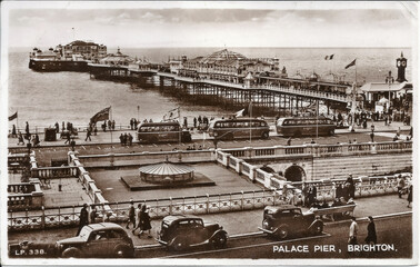 Brighton Pier (damals Palace Pier) um 1920; Original historische Postkarte