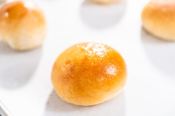 Dinner rolls