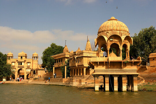 Gadi Sagar in Jaisalmer, Rajastan
