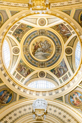 Obraz premium Szchenyi Thermal Baths historical building in Budapest city interior
