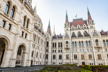 Fototapeta na wymiar Beautiful Hungarian Parliament Building at sunrise