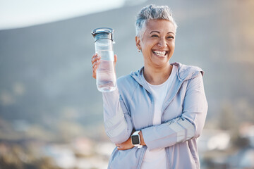 Fitness, happy or old woman with water bottle in nature to start training, exercise or hiking workout in New Zealand. Portrait, liquid or healthy senior person smiles with pride, goals or motivation - Powered by Adobe