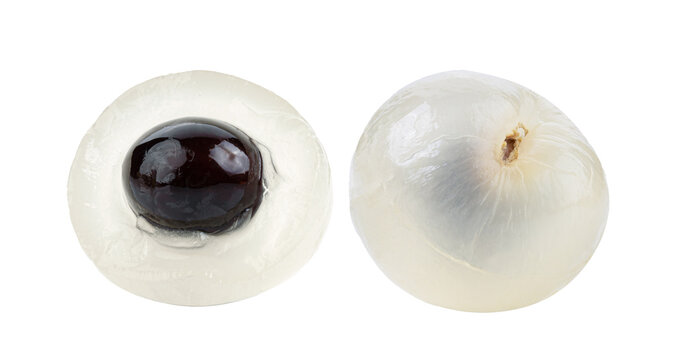 ripe longan on transparent png