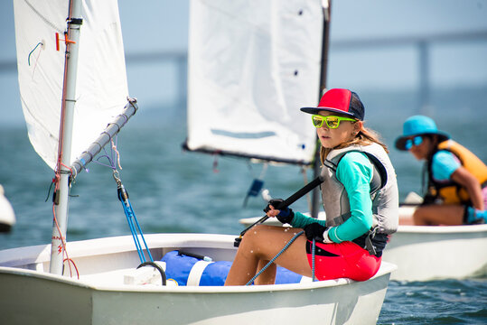 Junior Sailing in Summer