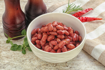 Red bean in tomato sauce
