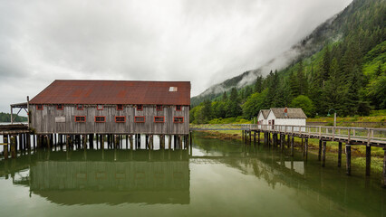Fototapeta premium abbandoned old fish factory close to prince Rupert, British Columbia, Canada