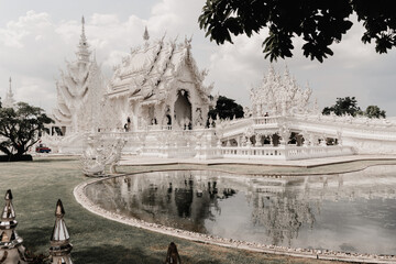 Wat Rong Jhun White Temple