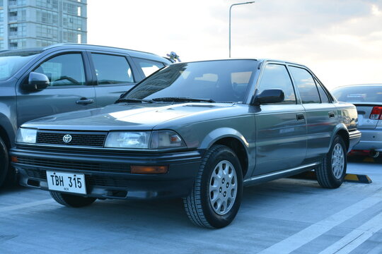 Toyota corolla at zoom meet car meet in San Juan, Philippines