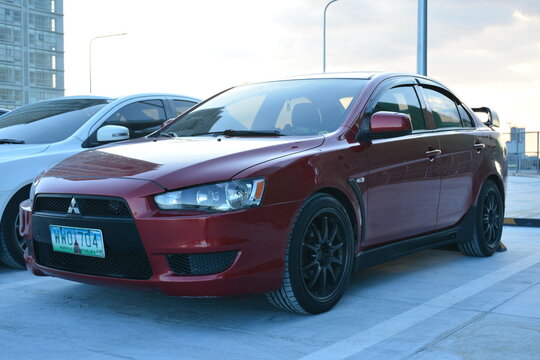 Mitsubishi lancer at zoom meet car meet in San Juan, Philippines