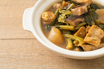 Chinese vegetable stew  with tofu or mixture of vegetables soup