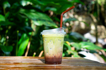 iced green tea matcha with chocolate