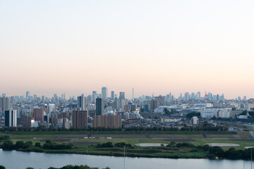 Fototapeta na wymiar 荒川と新宿風景