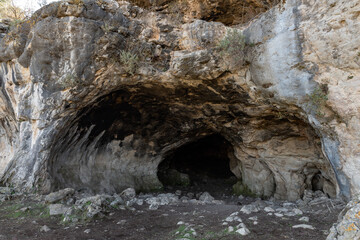 Obraz premium The cave in the Carmel forest near Haifa city in northern Israel