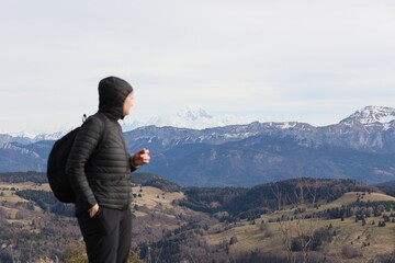 Naklejka premium hiker in the mountains