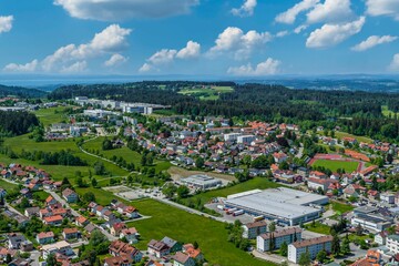 Ausblick über Lindenberg im Allgäu nach Westen zum Bodensee