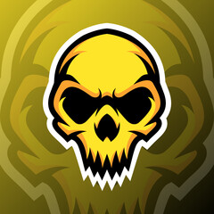 vector graphics illustration of a gold skull in esport logo style. perfect for game team or product logo