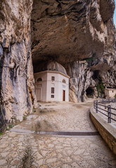 Tempio di Valadier, Genga (Ancona), Italia 