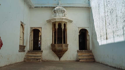 Fototapeta na wymiar Udaipur, Rajasthan, India 1st January 2023: The Monsoon Palace, SajjanGarh Palace in the city of Udaipur. Forts of Rajasthan. Located on a Bansdara peak of Aravalli hill. Udaipur Tourism.