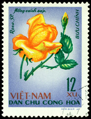 Vintage  postage stamp. The Flowerses of the rose Hong canh sap.