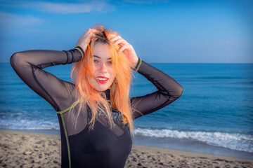 Femme sur la Plage du Lido de Canet-en-Roussillon