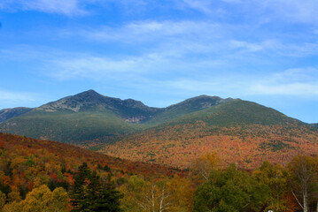 Obraz premium Mountains fall