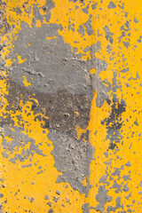 Textura del suelo de cemento pintado de amarillo desgastado ideal para fondos urbanos 