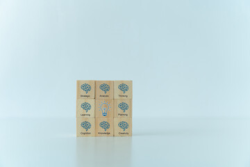 Bright light bulb and brain icon. Growth idea of business working and education learning success. Creative strategy analysis, planning and solution. Marketing team and leader brainstorming concept