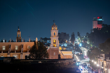 Fototapeta na wymiar Beautiful night view of the city of Puebla in Mexico.