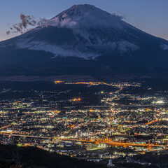 静岡県 御殿場の富士山と夜景 / Fuji and night view of Gotemba