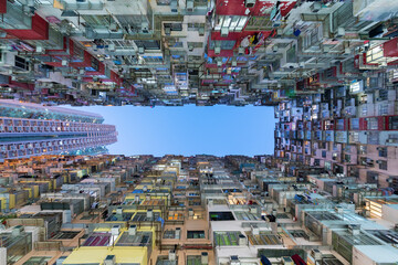 Fototapeta na wymiar Old residential building in Hong Kong city