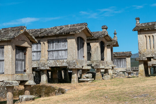 Espigueiros