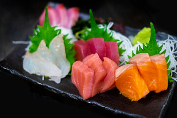 お刺身盛り合わせ