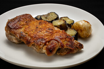 鶏もも肉のコンフィ