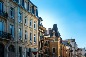 Fototapeta premium Street view of downtown Reims, France