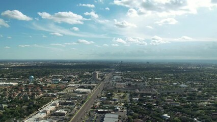 hyperlapse over 10 th street in McAllent TX