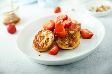 French toast with fresh strawberry