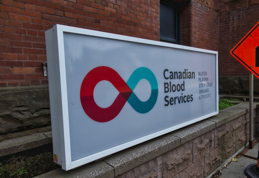 Logo And Sign Canadian Blood Services - Toronto, Canada - 25 October 2022